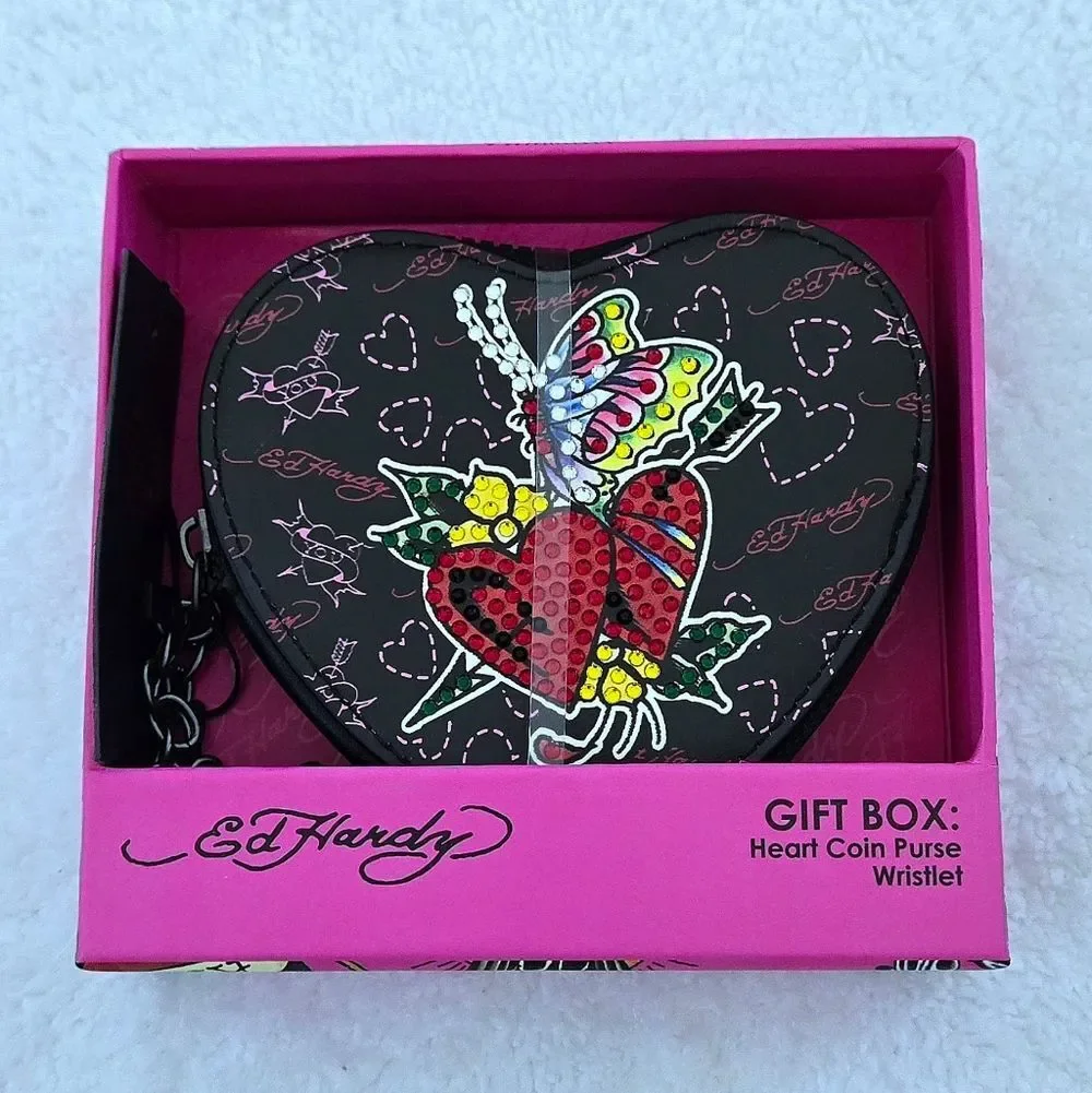 Ed Hardy Double✌️ Red❤️ Rhinestone💎 Hearts❤ Zip Around Coin🪙 Purse - NIB